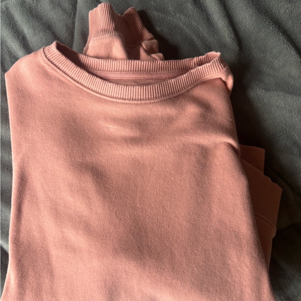 American Eagle Outfitters Dusty Rose Turtleneck Sweater
